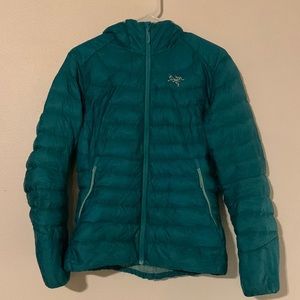 Arcteryx down puffy jacket- great condition!